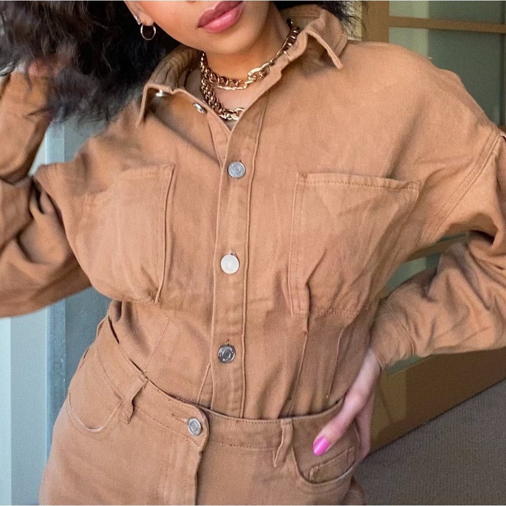 Women's Tan Jacket & Matching Jeans